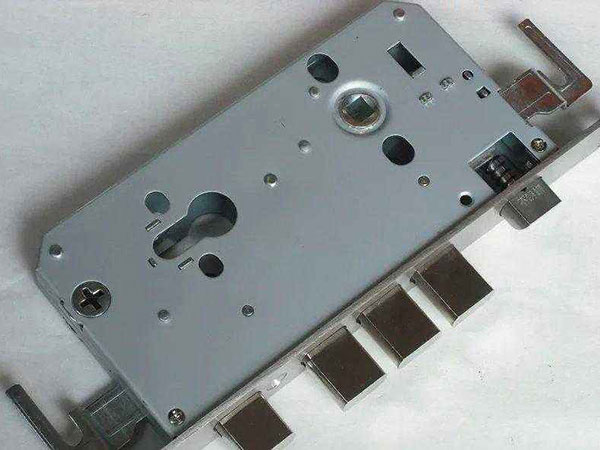 翠屏24小时上门开锁公司